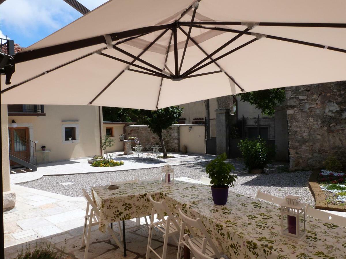 Bed & Breakfast Barbara Borgo Grotta Gigante 外观 照片